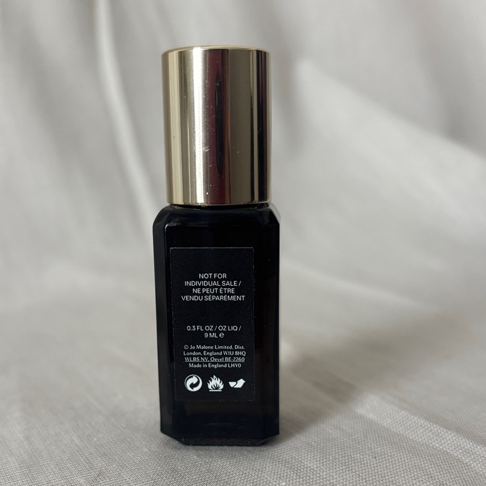 Jo Malone Scarlet Poppy (3/4 Full) - Picture 3 of 4